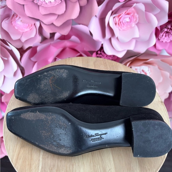 Salvatore Ferragamo Women's Black Tassel Loafers - Picture 4 of 7